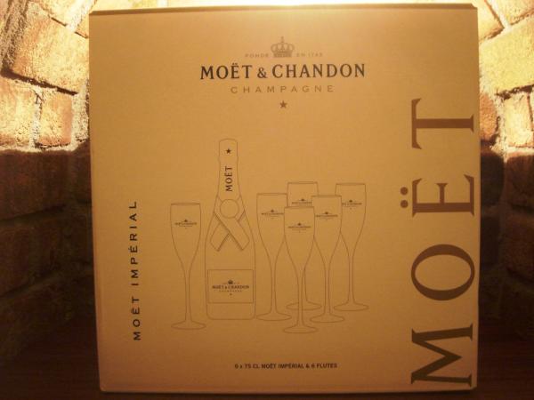 Champagner Frankreich Moët & Chandon 6x 0,75 l Flasche inkl. 6x Moët & Chandon Gläser